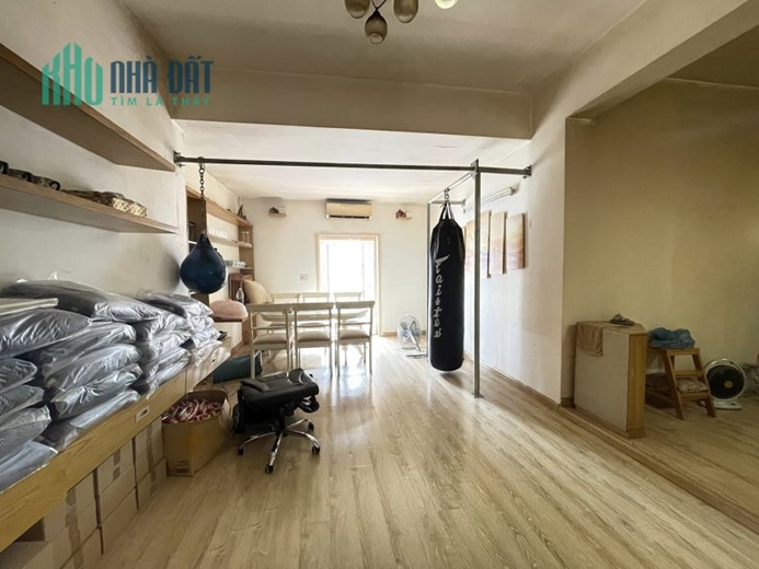 BÁN NHÀ PHỐ NGUYỄNVĂN CỪ, DT 85M, MẶT TIỀN 7.6M CHỈ 9TỶ 5 KHU PHÂN LÔ Ô TÔ TRÁNH.