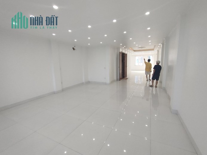 CT Cho thuê mặt sàn tầng 2 Dt100 m giá 12 tr Hải An