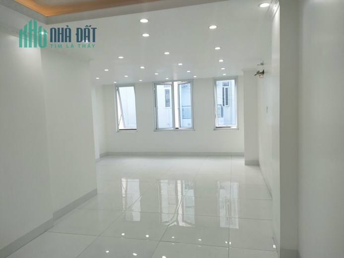 CT Cho thuê mặt sàn tầng 2 Dt100 m giá 12 tr Hải An