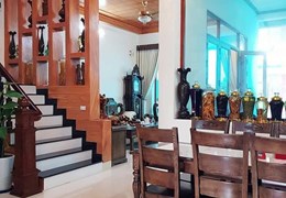 Chính chủ cần tiền bán nhanh căn nhà 2 tầng thuộc Tổ 23 - Phường Đông Phong - Lai Châu.