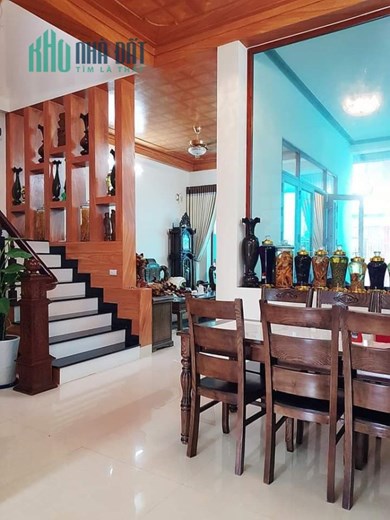 Chính chủ cần tiền bán nhanh căn nhà 2 tầng thuộc Tổ 23 - Phường Đông Phong - Lai Châu.