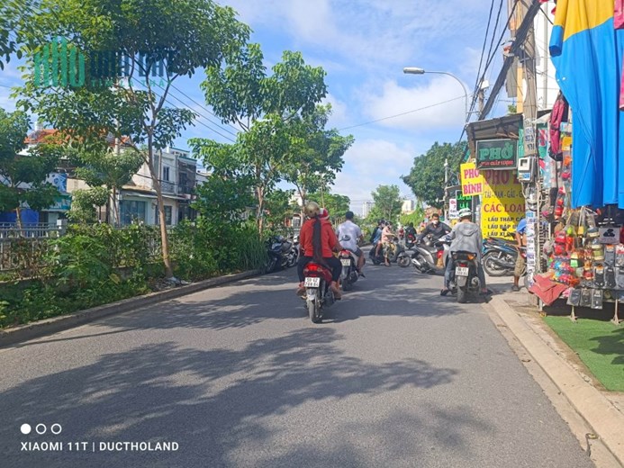 Bán nhà 418m2 Căn góc 3 mặt tiền KD Thạnh Lộc, gần Ngã Tư Ga, Quận 12