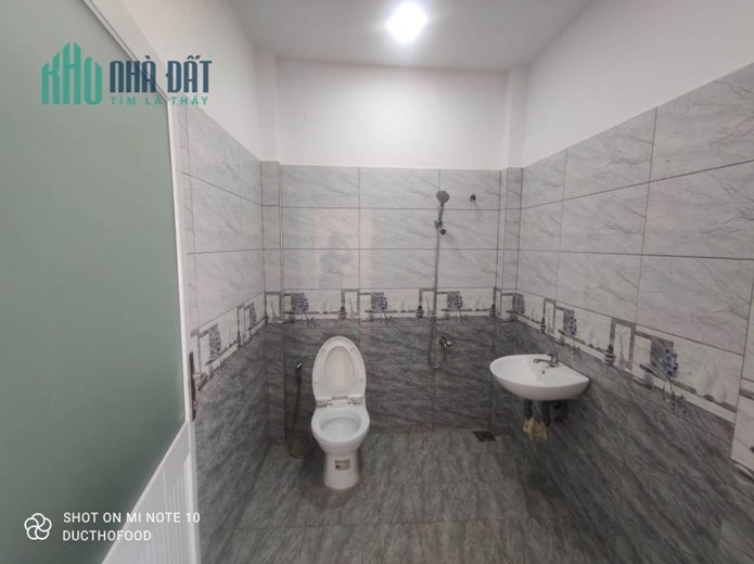 Bán nhà 418m2 Căn góc 3 mặt tiền KD Thạnh Lộc, gần Ngã Tư Ga, Quận 12