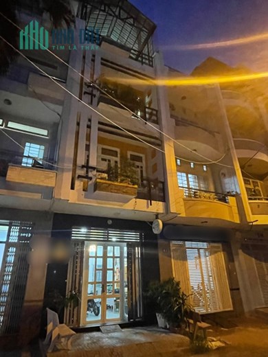 HÀNG HIẾM - NHÀ MẶT TIỀN Q.8 ĐƯỜNG 16M - 2 PHÚT TỚI QUẬN 5 CHỈ 9.4 TỶ