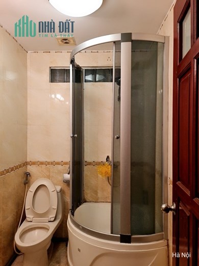 Cho thuê nhà Đào Tấn, 125m2, mt10m, 3T, 3P, 25tr. Ba Đình.