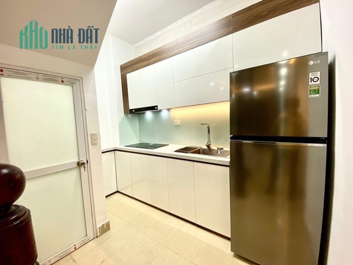 Bán nhà phố Trương Định, 31m x 5 tầng , Ngon Bổ Rẻ , Chỉ 3 tỷ 300