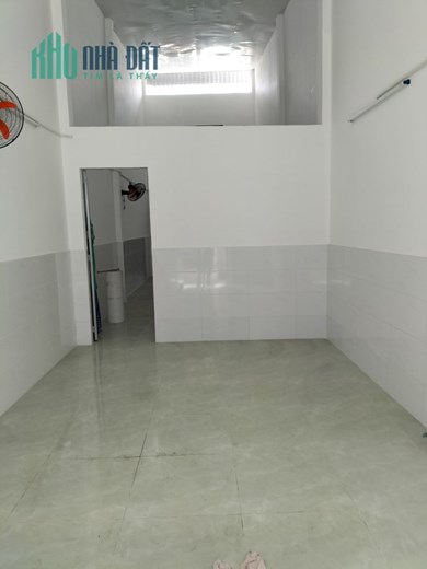 Cho thuê nhà HXH  gần Lũy bán Bích quận tân Phú 90m2 chỉ 9 triệu