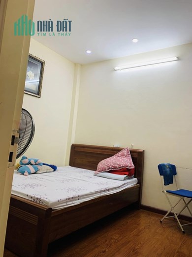 Bán nhà Minh Khai, ngõ rộng, 5m ra đường ô tô đi, DT38m2, giá 3.6 tỷ.