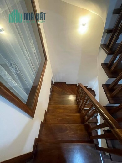 Bán nhà ngõ 360 Xã Đàn, nhà mới ở ngay, full nội thất 36m2 4 tỷ 3