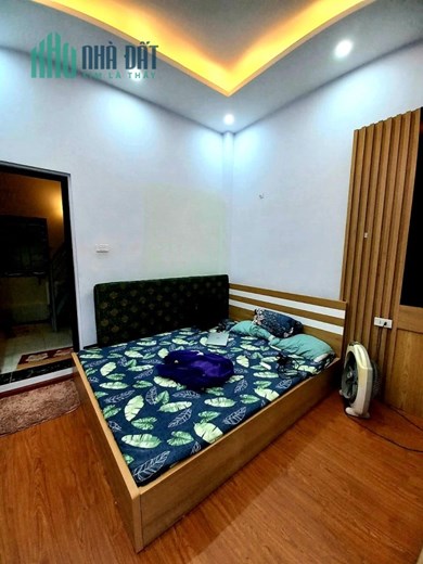 Bán nhà Trương Định, thiết kế hiện đại, trước nhà cực rộng, Dt33m2, giá 3.4 tỷ.