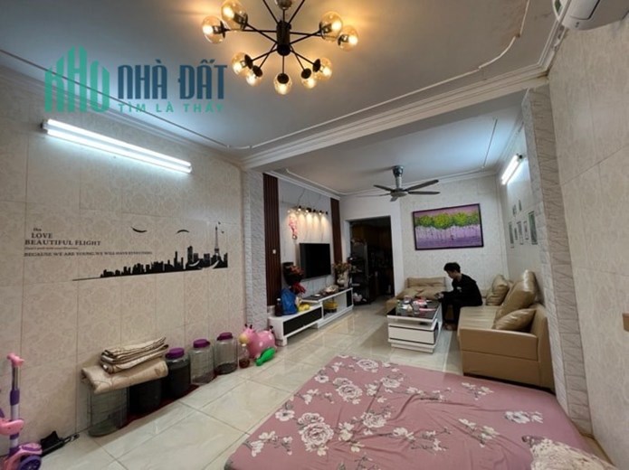BÁN NHÀ LƯƠNG KHÁNH THIỆN PHỐ VIP CẠNH HỒ ĐỀN LỪ 36Mx5 TẦNG GIÁ NHỈNH 3 TỶ