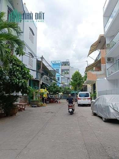 BÁN NHÀ Q.11 - LẠC LONG QUÂN - 4 TẦNG CẠNH KÝ TÚC XÁ SINH VIÊN  -  47M2 - NHỈNH 6 TỶ