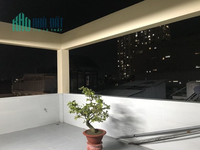 Bán nhà mặt tiền Phường 1, Quận 6, ngang 4.1m dài 18m, 6 Tầng, gấp bán giảm 2 tỷ còn 17.9 tỷ
