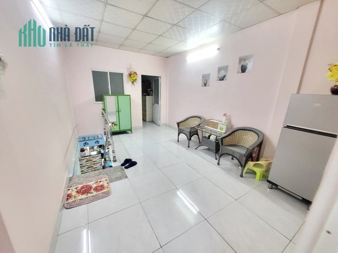 Nhà bán 2 Tầng Mặt tiền đường Tùng Thiện Vương P12Q8 - 5.4 Tỷ