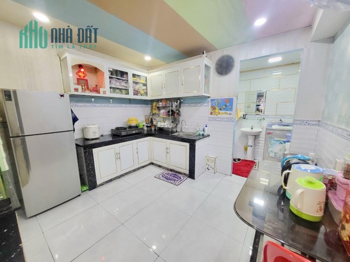 Nhà bán 2 Tầng Mặt tiền đường Tùng Thiện Vương P12Q8 - 5.4 Tỷ