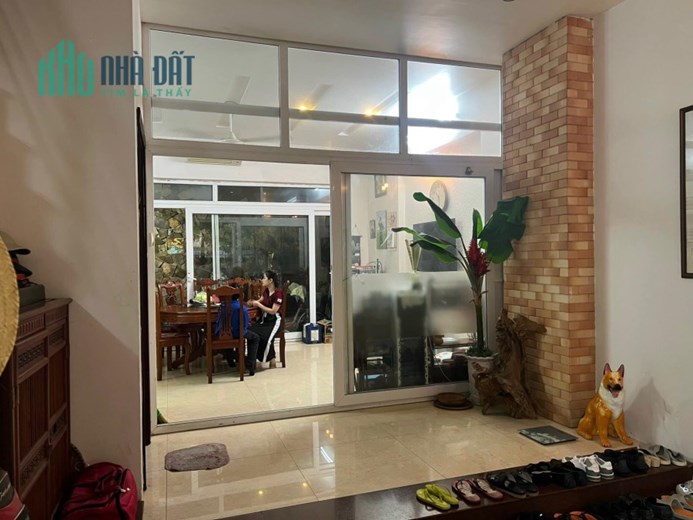 Giảm 400 triệu, bán nhà Ngõ Trương Công Định, Hà Đông 48m² gara ô tô 7 chỗ nhà 4 tầng giá 5 tỷ 9
