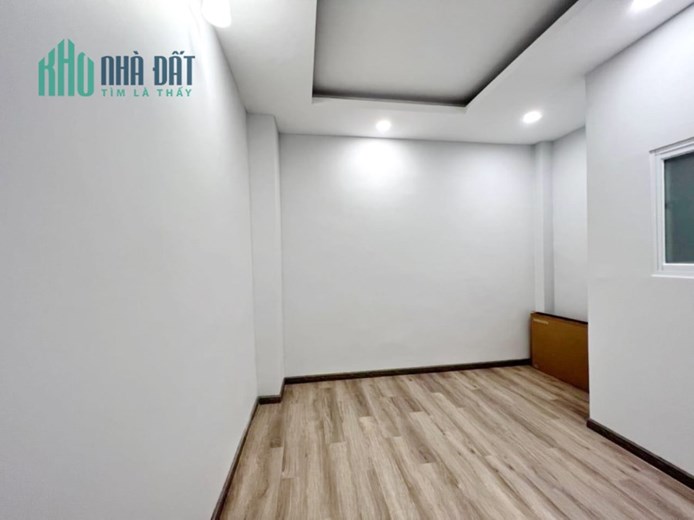 Nhà mới 2 Tầng hẻm nhánh Dương Bá Trạc P1Q8 - Giá : 2 Tỷ 950