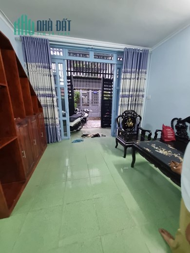 BÁN NHÀ NGUYỄN VĂN QUÁ QL1A, HẺM XE HƠI, DT=5.5x12m, 2 TẦNG GIÁ 3.5 TỶ CÓ TL
