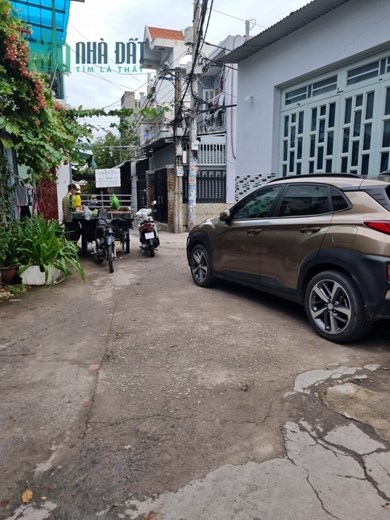 BÁN NHÀ NGUYỄN VĂN QUÁ QL1A, HẺM XE HƠI, DT=5.5x12m, 2 TẦNG GIÁ 3.5 TỶ CÓ TL