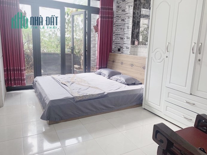 Cho thuê CHDV Tầng 1 - 30m2 Full nội thất Hẻm 181 Âu Dương Lân P3Q8