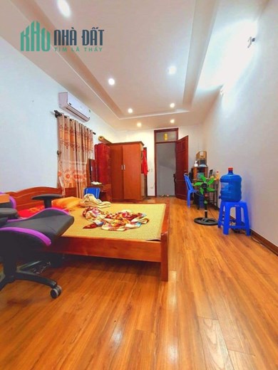 Bán nhà Trương Định, Lô góc, nhà cực thoáng, DT39m2, giá 3.4 tỷ.