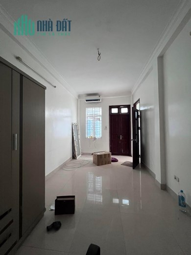 Bán nhà Nguyễn An Ninh, ngõ rộng thênh thang, mt nhà rộng thoáng sáng vô cùng, DT38m2, giá 3.5 tỷ.