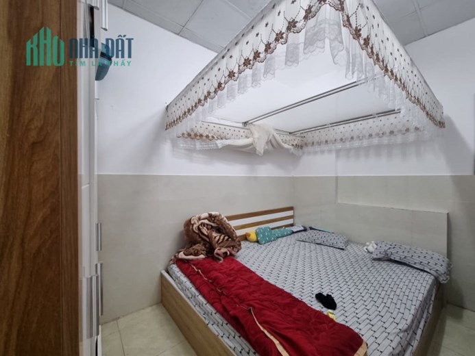 ( Gấp quá rồi) Bán gấp nhà sổ riêng XD hẻm oto đường Lê Lai, Đà Lạt giá chỉ 4.5 tỷ