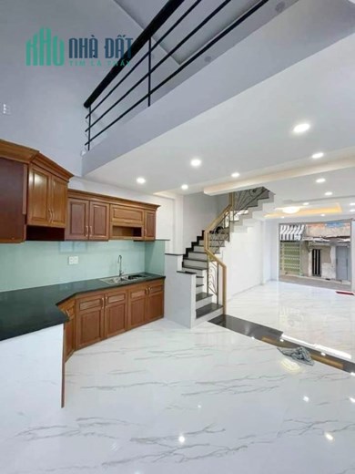 Cho thuê NNC - căn góc đường nội bộ Bông Sao P5Q8. Giá 20 triệu