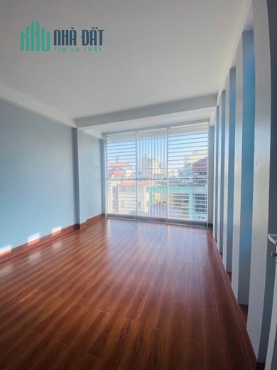 ⚜️ Bán nhà Mặt Phố Pháo Đài Láng, Đống Đa, 48m2 6T MT 3.9m, Chỉ 14.2 Tỷ ⚜️