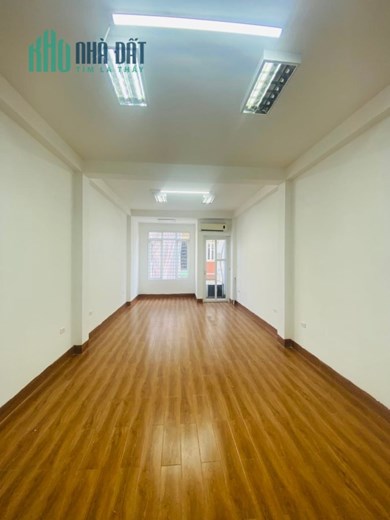 ⚜️ Bán nhà Mặt Phố Pháo Đài Láng, Đống Đa, 48m2 6T MT 3.9m, Chỉ 14.2 Tỷ ⚜️