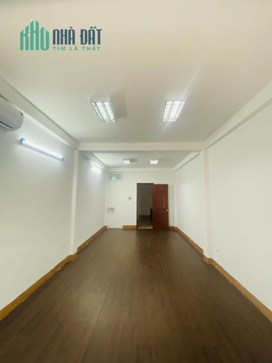 ⚜️ Bán nhà Mặt Phố Pháo Đài Láng, Đống Đa, 48m2 6T MT 3.9m, Chỉ 14.2 Tỷ ⚜️