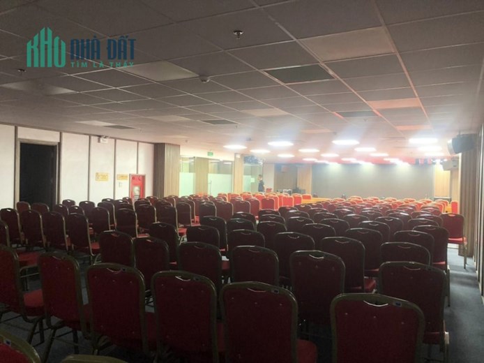 Bán tòa nhà văn phòng 10 tầng mặt phố Bà Triệu 278m2, MT 9.8m, 189 tỷ