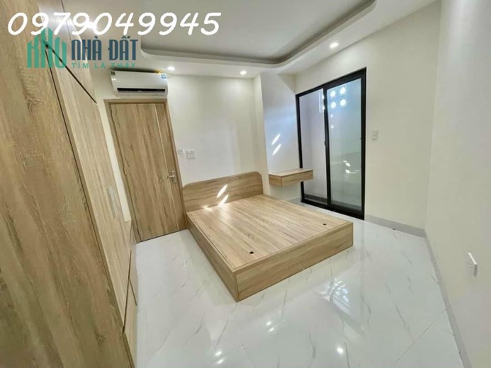 BÁN NHÀ TRỌ-CCMN NGUYỄN TRÃI 60M2X8T,20 PHÒNG KK,110 TRIỆU/THÁNG, 14 TỶ HƠN
