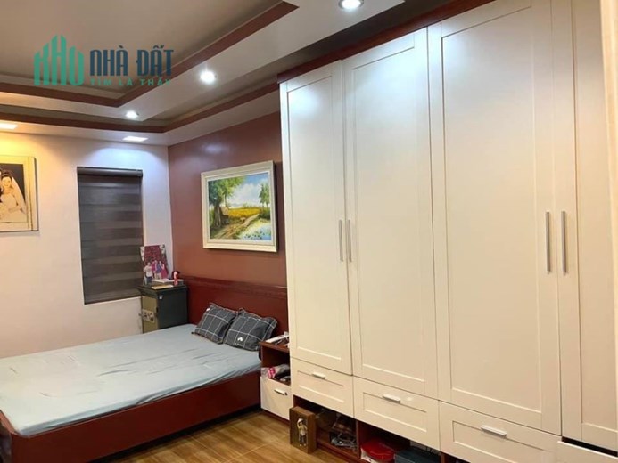 Bán nhà Quang Trung Hà Đông, sát phố, ô tô đỗ cửa, 40m x 4T, 4ty5