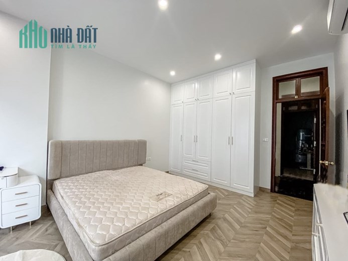 Chính Chủ Bán Nhà Kim Ngưu – DT 70m2*5 Tầng – Oto – Thang Máy – 3 Thoáng – 13 Tỷ
