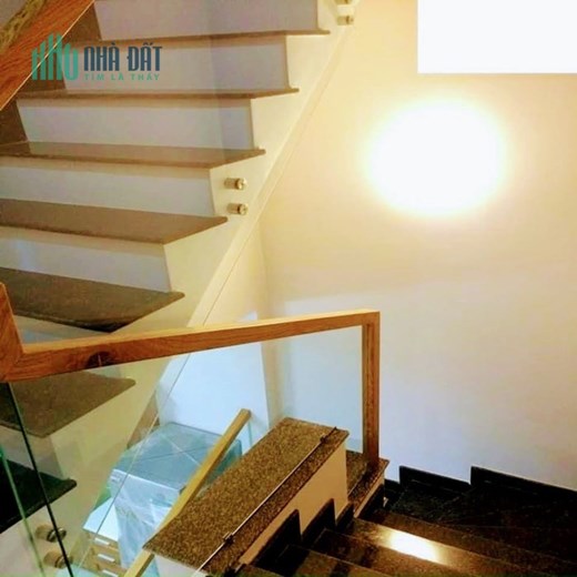 Cho Thuê MT VIP Lê Văn Lượng, Gò Vấp- 10x25m vỉa hè rọng 10m.