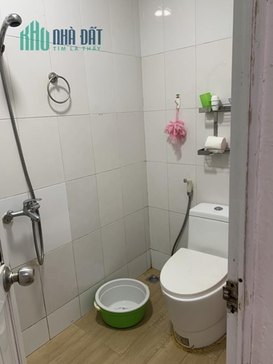 Bán căn hộ chung cư 137 Nguyễn Ngọc Vũ, Cầu Giấy - 2.6 Tỷ - 67m2 - 2PN2VS