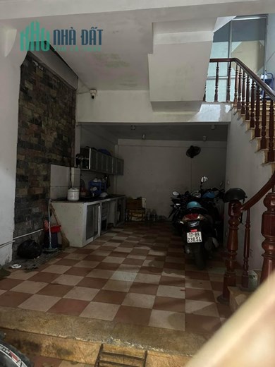 Bán nhà lô góc ngõ cực thoáng Thái Thịnh Đống Đa 39m 4 tầng 3.8 tỷ