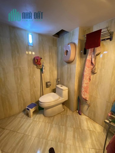 Bán nhà dòng tiền mạnh Chùa Láng Đống Đa 76m 5 tầng 20m ra mặt phố giá 4.9 tỷ