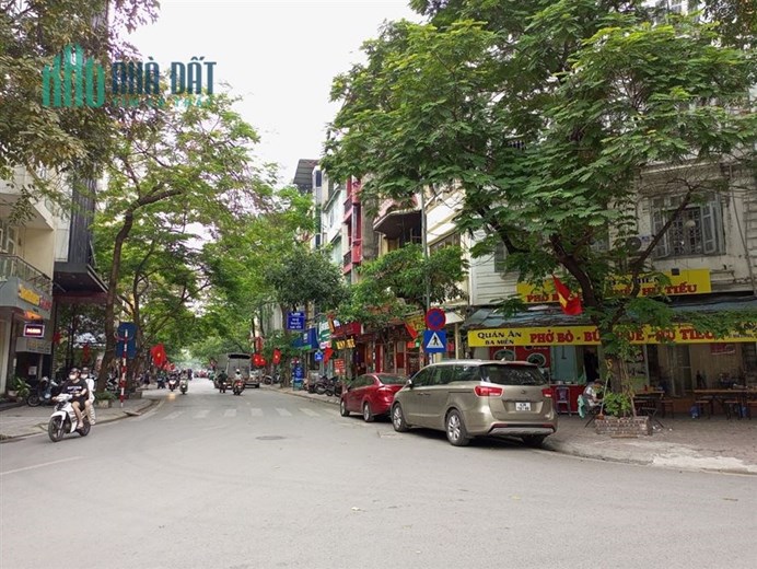 LÔ GÓC 3 THOÁNG - 13,8 tỷ Hoàng Ngọc Phách / Láng Hạ - MT 5M - NỞ HẬU