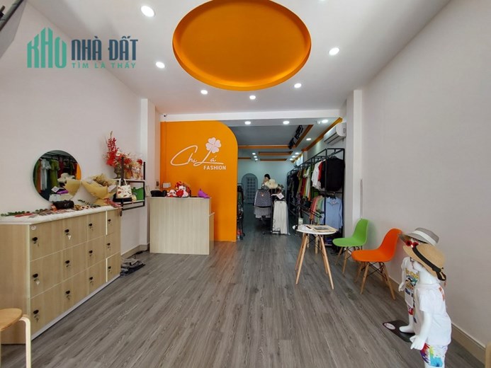 CHÍNH CHỦ CẦN SANG MẶT BẰNG 200M2 Phường Phú Hòa, Thành phố Thủ Dầu Một, Bình Dương