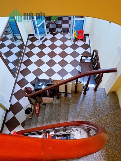 P. NGÔ QUYỀN, Q.HÀ ĐÔNG, NHÀ  DÂN TỰ XÂY VÀO Ở LUÔN, 50 M2 x 4 T, Ô TÔ ĐỖ CỬA.