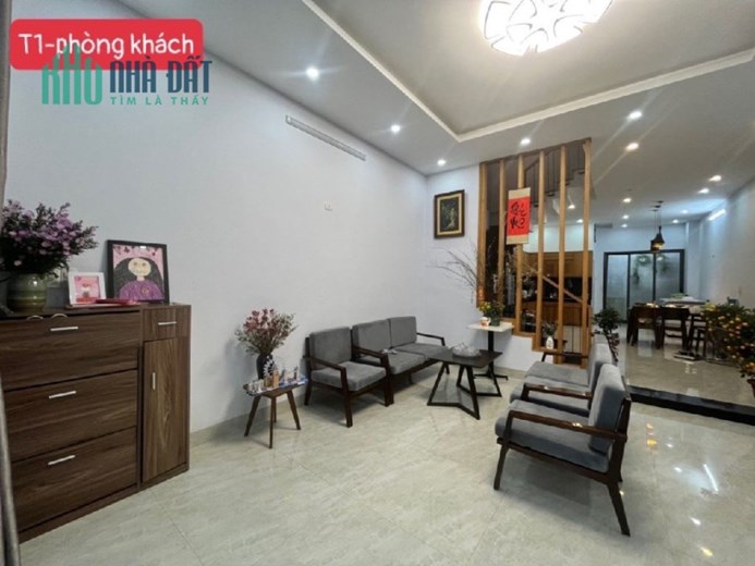 Nhà 3 tầng gần Nguyễn Phước Lan Đảo 1 Hòa Xuân view sông và công viên giá sập hầm
