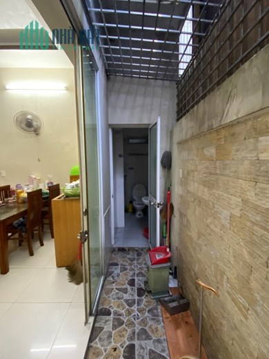 Bán nhà dân xây độc lập phố Vĩnh Tiến, Lê Chân, diện tích 60m 4 tầng, GIÁ 3.35 tỉ ngõ ô.tô