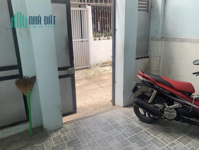 BÁN ĐẤT TẶNG NHÀ C4-CÁCH MT HTP 50M-NGANG KHỦNG 8MX21-THỎA THÍCH XD