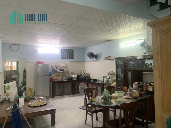 BÁN ĐẤT TẶNG NHÀ C4-CÁCH MT HTP 50M-NGANG KHỦNG 8MX21-THỎA THÍCH XD