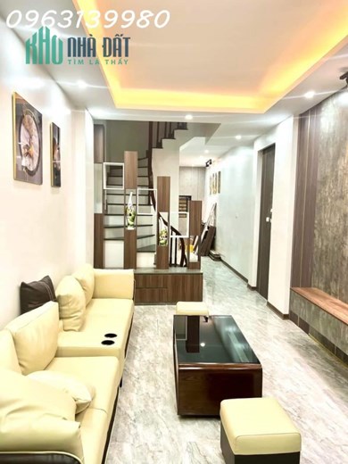 CC BÁN NHÀ MẶT NGÕ 165 GIÁP BÁT, KIM ĐỒNG. DT 49M 4 TẦNG. GIÁ CHỈ 4.5 TỶ. KD ONL