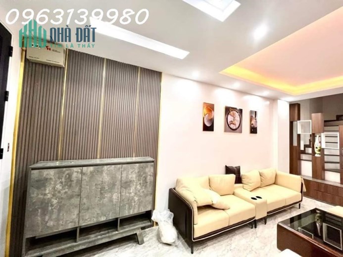 CC BÁN NHÀ MẶT NGÕ 165 GIÁP BÁT, KIM ĐỒNG. DT 49M 4 TẦNG. GIÁ CHỈ 4.5 TỶ. KD ONL