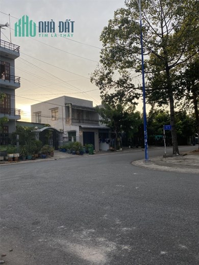 Ngân Hàng Thanh Lý, Nhà 2 MT Đường Lớn, DT 150M2, 4T,Thủ Dầu Một, BD, Giá Nhỉnh 6 Tỷ