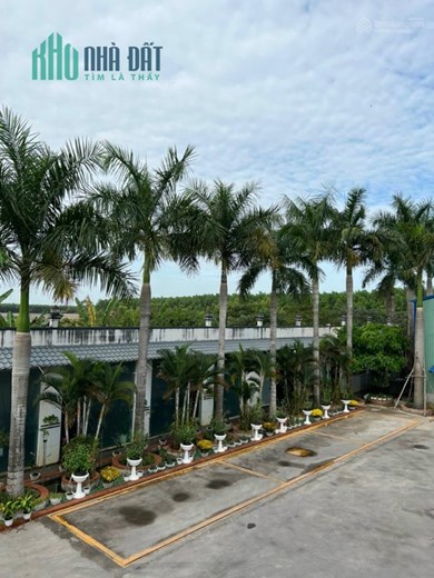 Bán nhà xưởng vị trí đẹp thuận tiện đi lại thích hợp làm kho xưởng nhà sản xuất. LH 0909 231 111